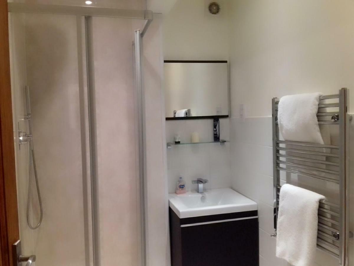 Lovely 1 Bed In Earls Court Appartement Londen Buitenkant foto